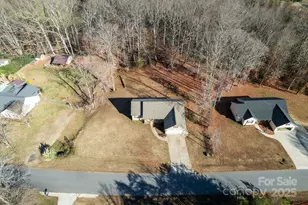 3734 Ashland Dr, Maiden, NC 28650 - Photo 36