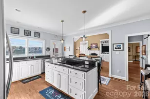 121 Pleasant Pointe Dr, Hickory, NC 28601 - Photo 6