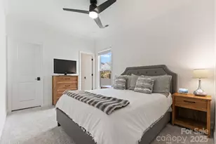 11016 Larkslea Ln, Charlotte, NC 28278 - Photo 20