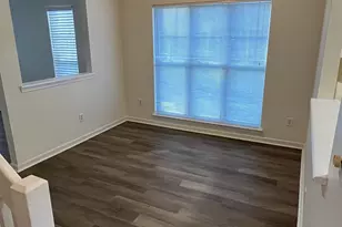 6377 Mallard View Ln, Charlotte, NC 28269 - Photo 6