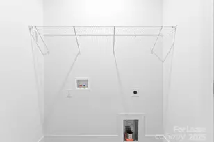 2413 Pruitt St, Charlotte, NC 28208 - Photo 24