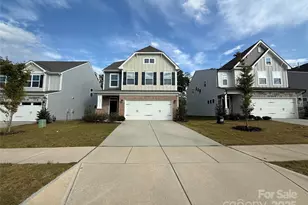 3869 Ctr Pl Dr, Harrisburg, NC 28075 - Photo 2