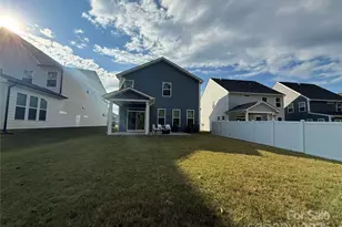 3869 Ctr Pl Dr, Harrisburg, NC 28075 - Photo 4