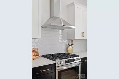 2008 St John Street, Charlotte, NC 28216 - Photo 12