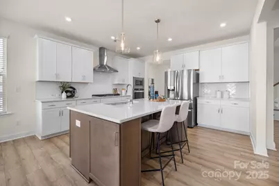 7059 Cloer Court, Charlotte, NC 28214 - Photo 10