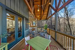 298 Hedgewood Dr, Tuckasegee, NC 28783 - Photo 24