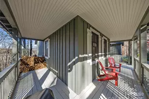 298 Hedgewood Dr, Tuckasegee, NC 28783 - Photo 30