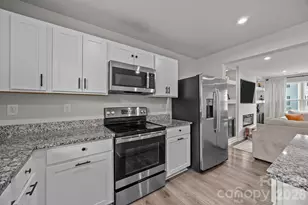 3044 Fiddlewood St, Charlotte, NC 28214 - Photo 14