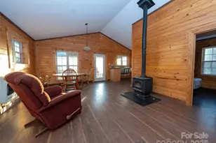 506 Rocky Acres Rd, Canton, NC 28716 - Photo 8