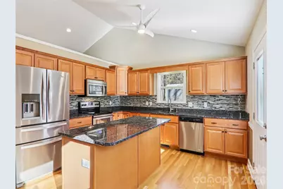 16 Southwood Drive, Weaverville, NC 28787 - Photo 10