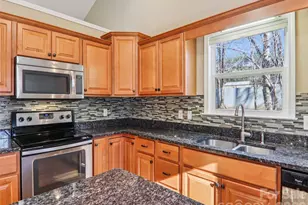 16 Southwood Dr, Weaverville, NC 28787 - Photo 12