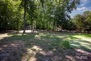 2624 Mt Isle Harbor Dr, Charlotte, NC 28214 - Photo 36