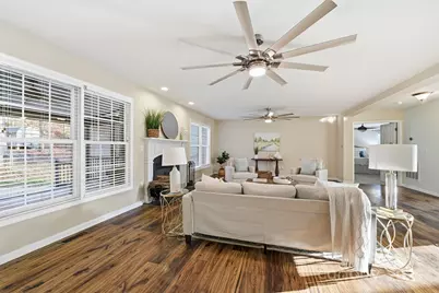 2624 Mt Isle Harbor Drive, Charlotte, NC 28214 - Photo 12