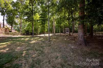 2624 Mt Isle Harbor Drive, Charlotte, NC 28214 - Photo 38