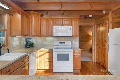 116 Wahuhu Court, Brevard, NC 28712 - Photo 14