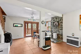 1239 Lower Loop Dr, Fletcher, NC 28732 - Photo 16