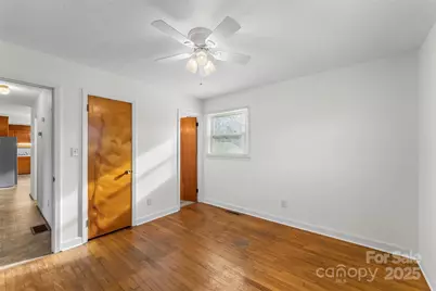 2580 Sweetbriar Circle, Lenoir, NC 28645 - Photo 10