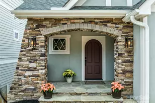 273 Mount Allen Heights, Black Mountain, NC 28711 - Photo 2