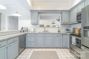 1090 Mop Bucket Dr, Salisbury, NC 28147 - Photo 10