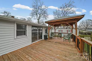 4327 Son Lawing Dr, Claremont, NC 28610 - Photo 22