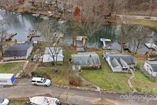 4327 Son Lawing Dr, Claremont, NC 28610 - Photo 32