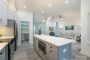 2004 Pln Fld Dr, Bessemer City, NC 28016 - Photo 10