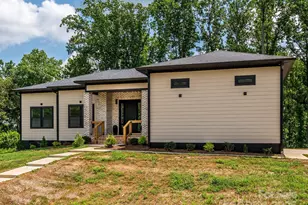 2004 Pln Fld Dr, Bessemer City, NC 28016 - Photo 24