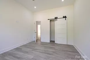 2004 Pln Fld Dr, Bessemer City, NC 28016 - Photo 18