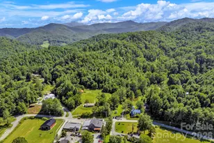 3606 Nc Hwy 194 None S, Sugar Grove, NC 28679 - Photo 10