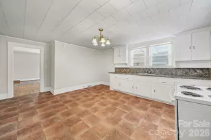 526 Graham St, Albemarle, NC 28001 - Photo 18