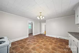 526 Graham St, Albemarle, NC 28001 - Photo 16