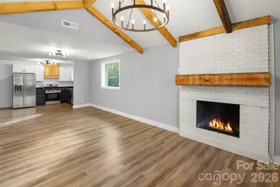 342 N Cleghorn Street, Rutherfordton, NC 28139 - Photo 2