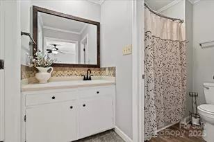 305 Virginia Ave, Cheraw, SC 29520 - Photo 12