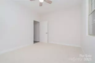 5125 Isaac Dr, Charlotte, NC 28216 - Photo 40