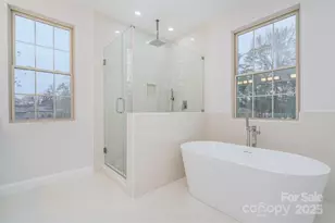 5125 Isaac Dr, Charlotte, NC 28216 - Photo 34