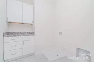 5125 Isaac Dr, Charlotte, NC 28216 - Photo 44