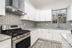 5125 Isaac Dr, Charlotte, NC 28216 - Photo 20