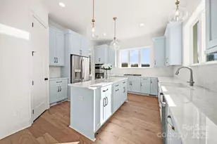 16612 Blackberry Hills Dr, Midland, NC 28107 - Photo 6