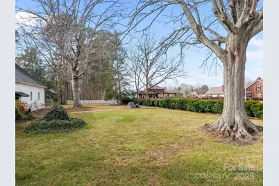 401 W Hoke Street, Landis, NC 28088 - Photo 36