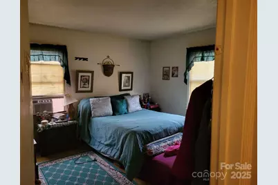 6801 Somersworth Drive, Charlotte, NC 28215 - Photo 6