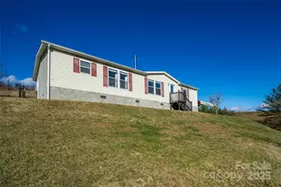 27 Moonflower Mountain Ln, Leicester, NC 28748 - Photo 2