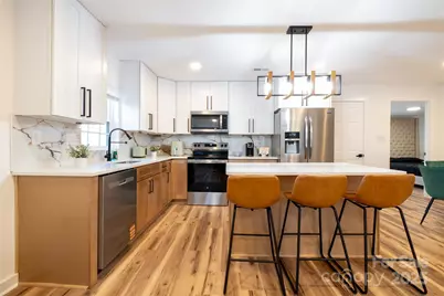 1050 Barnett Drive, Kings Mountain, NC 28086 - Photo 2