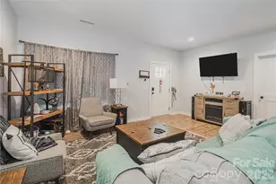 1329 Columbus St, Albemarle, NC 28001 - Photo 6