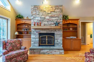 128 Sullivan Ln, Lake Lure, NC 28746 - Photo 4