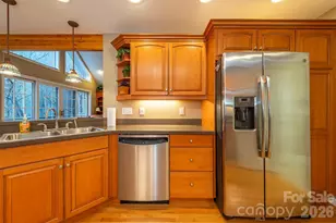 128 Sullivan Ln, Lake Lure, NC 28746 - Photo 8