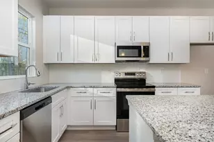 203 Williams St, York, SC 29745 - Photo 6