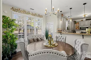 7715 Saddle Trail Ln, Charlotte, NC 28269 - Photo 18