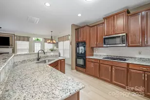 6422 Hasley Woods Dr, Huntersville, NC 28078 - Photo 14