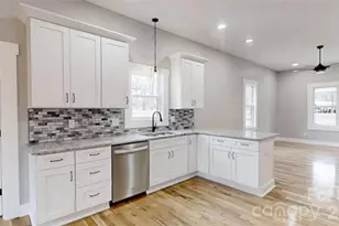 484 Hilltop Rd, Lincolnton, NC 28092 - Photo 8