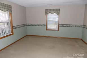 812 E Catawba St, Belmont, NC 28012 - Photo 2